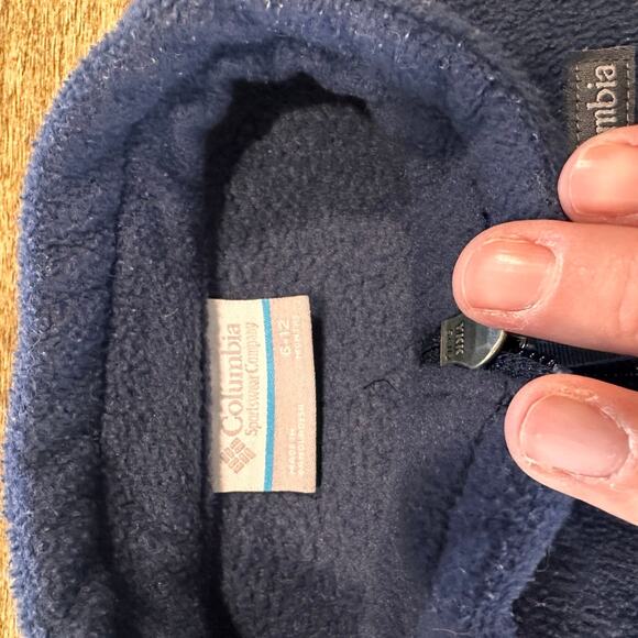 Vest- Columbia 6-12m - Picture 2 of 3